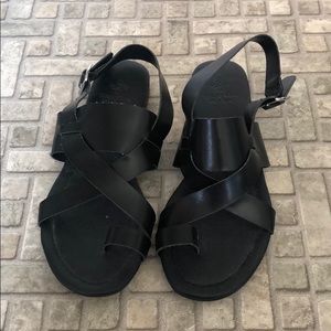 Black gladiator sandals Simply Vera - Women’s 6.5